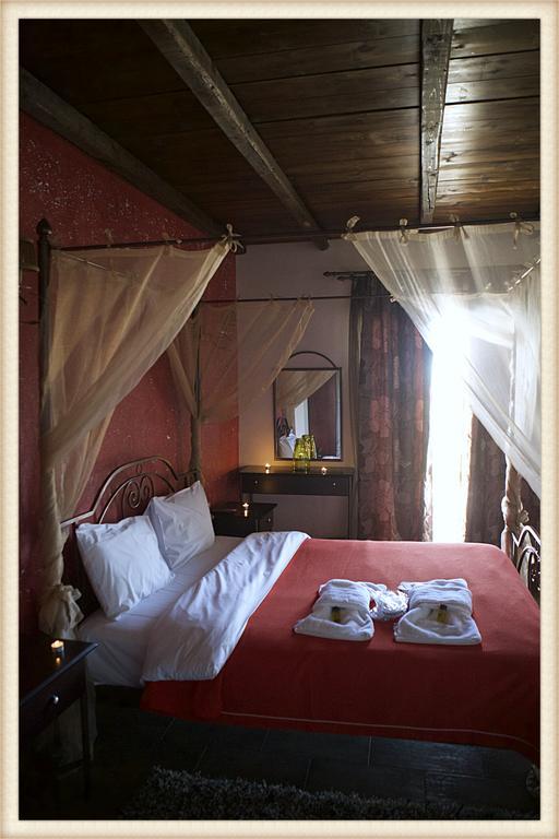 Voreas Hotel Káto Loutrákion Rom bilde